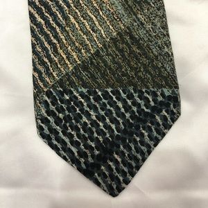 Quails Tie NWOT